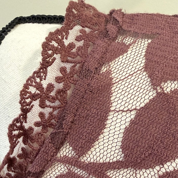 Alter'd State Dusty Plum Colored Lace Sleeveless Dress Size Small - Picture 10 of 14